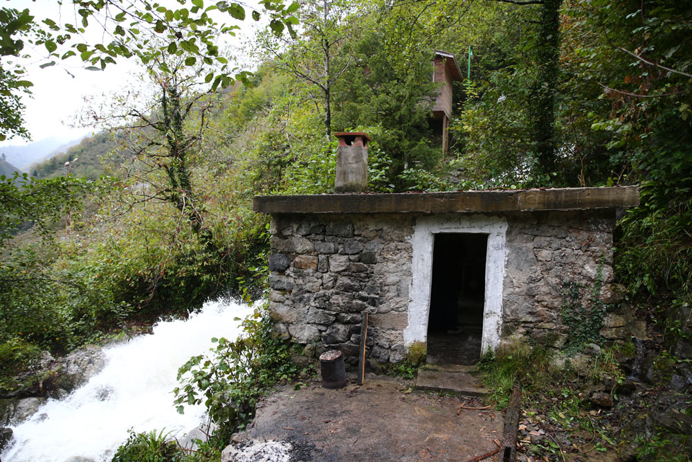 Asırlık değirmenler 