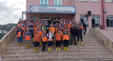 Giresun, Bayburt, Artvin, Ordu, Amasya, Çorum, Ardahan, Samsun ve Tokat, Trabzon’a yardıma koştu