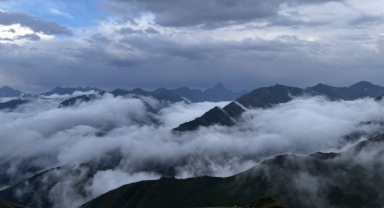Karadeniz'in bulutların üzerindeki yerleşim yeri: Tahpur Yaylası (Foto Galeri)