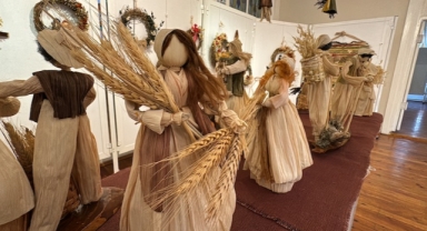 Mısır yaprağını sanata dönüştürdü, böyle sergiledi (Foto Galeri)