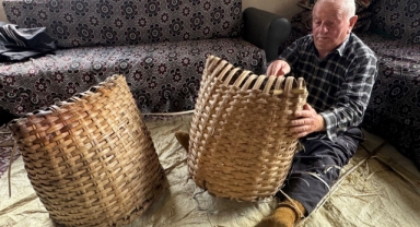 Giresun'da 70 yıldır fındık dallarından sepet örerek dede mesleğini yaşatıyor(Foto Galeri)