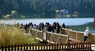 Sakarya, Karabük, Düzce ve Bolu'daki turizm merkezleri ara tatilde misafirlerini ağırlıyor (Foto Galeri)