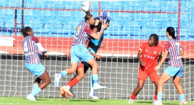 Trabzonspor - Beylerbeyi (Foto Galeri)
