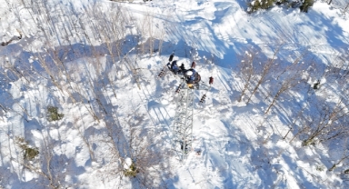 Artvin'de kesintisiz enerji için ekipler zorlu kış şartlarıyla mücadele ediyor (Foto Galeri) 