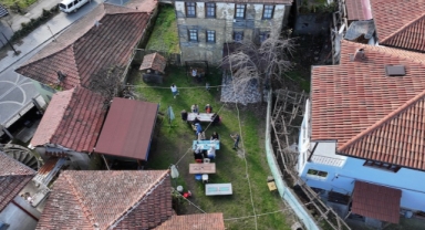 Ata yadigarı evde geçmişi yaşatıyor, bahçesinde damakları tatlandırıyor (Foto Galeri) 