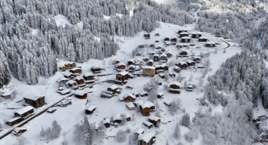 Ayder Yaylası ve Kaçkar Dağları beyaza büründü (Foto Galeri)