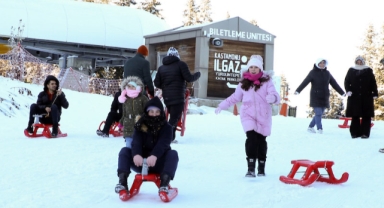 Kızakla kaymak isteyenler, Ilgaz Yurduntepe'de sezonu açtı (Foto Galeri) 