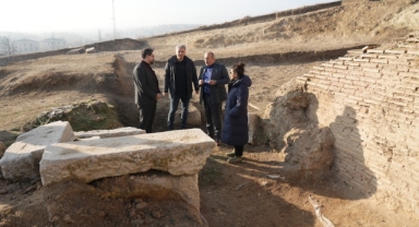 Pompeiopolis'te heyecanlandıran keşif: Afrodit heykelleri bulundu   