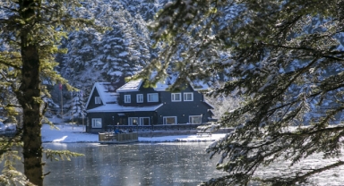 Gölcük Tabiat Parkı'nda yeni yılın ilk günü yoğunluk yaşandı (Foto Galeri)