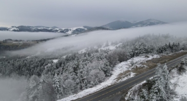 Karadeniz’in eşsiz doğasında kar ve sis güzelliği (Foto Galeri)
