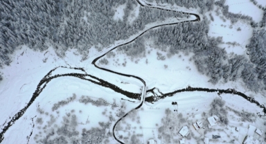 Kastamonu'da kar yağışının ardından oluşan manzara dron ile görüntülendi (Foto Galeri) 