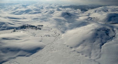 Menderesleri ile ünlü Perşembe Yaylası beyaza büründü (Foto Galeri)