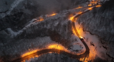 Yanık Yaylası beyaz örtüyle kaplandı (Foto Galeri)
