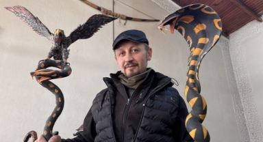 Zonguldaklı usta, hayvan figürü işlemeleriyle geleneksel Devrek bastonuna farklılık katıyor (Foto Galeri)