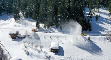 Kastamonu'da ‘kar kaplanları’ zorlu mesaisini sahura kadar sürdürüyor (Foto Galeri)