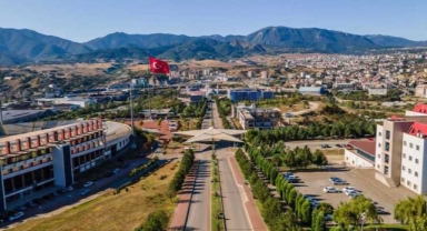 Üniversite öğrencilerinin harçlıkları yetimlere burs oluyor (Foto Galeri)