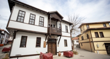 Ziyaretçilerini tarihi yolculuğa çıkaran Safranbolu bayramı hareketli geçirecek (Foto Galeri)