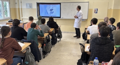 Lise öğrencileri, başarılarını artıran yapay zeka destekli MEBİ platformundan memnun (Foto Galeri)