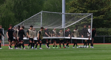 UEFA Gençlik Ligi finalinde Trabzonspor ile karşılaşacak Barcelona, hazırlıklarını tamamladı (Foto Galeri)