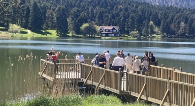 Gölcük Tabiat Parkı’nda hafta sonu yoğunluğu (Foto Galeri)