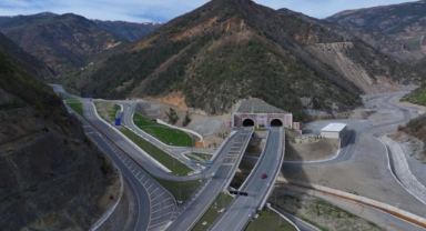 Yeni Zigana Tüneli'nden 2 yılda 3 milyon 490 bin araç geçti (Foto Galeri) 