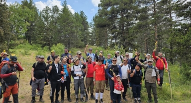 Babalar Günü’ne Özel Yürüyüş: Doğaseverler Dikmetaş’ta Buluştu (Foto Galeri) 