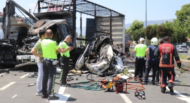 D-650’de Facia: 1 ölü, 2 yaralı (Foto Galeri) 