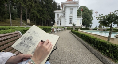 Tarihi yapıları mürekkepli kalemle resmediyor (Foto Galeri) 