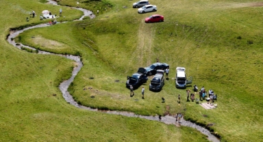 Karadeniz'in zirvesindeki yaylalar ziyaretçilerini ağırlıyor (Foto Galeri) 
