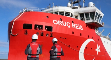 Oruç Reis Sismik Araştırma Gemisi, Filyos Limanı'na demirledi (Foto Galeri) 