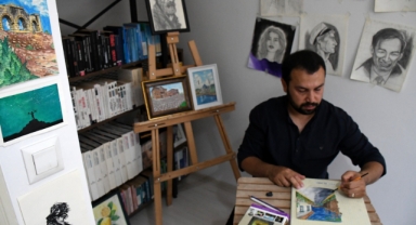Tuvalinde insanı ve doğayı anlatan ressam, eserleriyle o kenti tanıtıyor (Foto Galeri) 