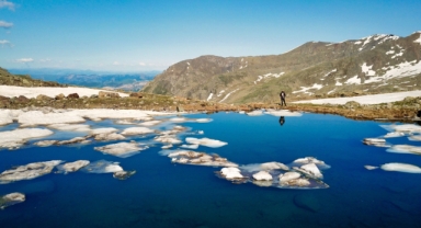 Doğu Karadeniz Bölgesi'nin yüksek kesimlerinde yer alan buzul gölleri çevresel felaketin eşiğine geldi (Foto Galeri)
