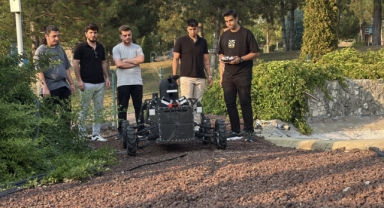 Geleceğin mühendisleri otonom kontrollü insansız kara aracı üretti (Foto Galeri) 