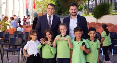 Başkan Ayyıldız Miniklerin Coşkusuna Ortak Oldu (Foto Galeri) 