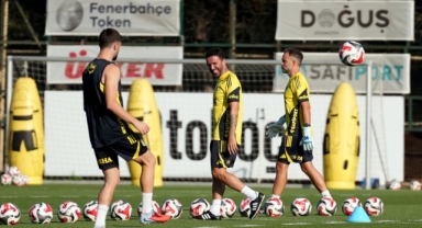 Tedesco, Fenerbahçe'nin başında ilk antrenmanına çıktı (Foto Galeri) 