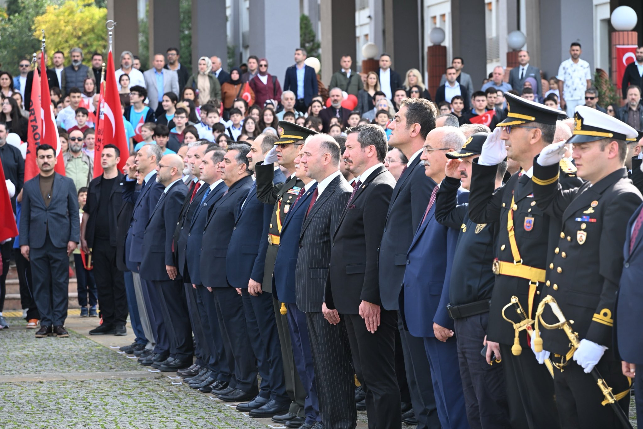 Giresun’da Cumhuriyet Bayramı Kutlamaları Renkli Görüntülere Sahne Oldu (Foto Galeri)