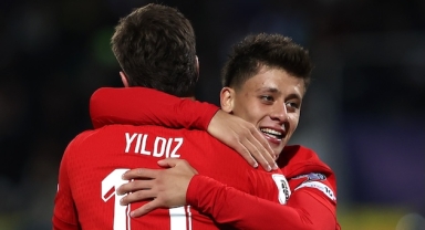 Ay Yıldızlılar Sofya'da Tarih Yazdı (Foto Galeri)