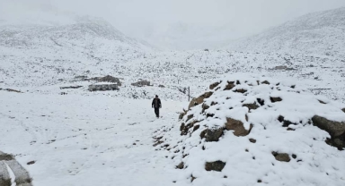 Bayburt, Rize ve Gümüşhane'nin yüksek kesimlerinde kar yağışı (Foto Galeri) 