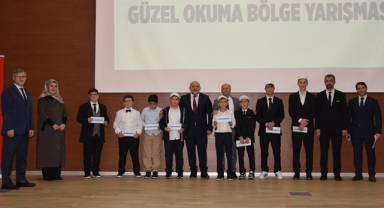 Kur’an’ın Nuruyla Aydınlanan Gecede, Kaybedeni Olmayan Yarışma (Foto Galeri) 