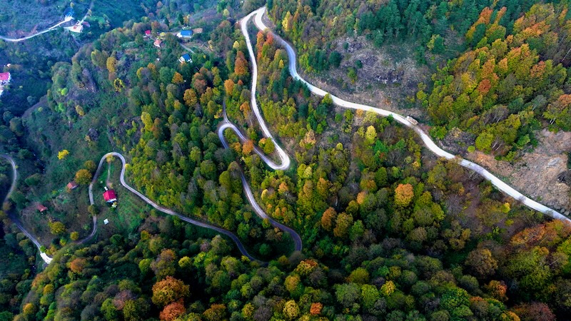 Güzeldere Şelalesi Tabiat Parkı Sonbaharın Renkleriyle Büyülüyor (Foto Galeri)