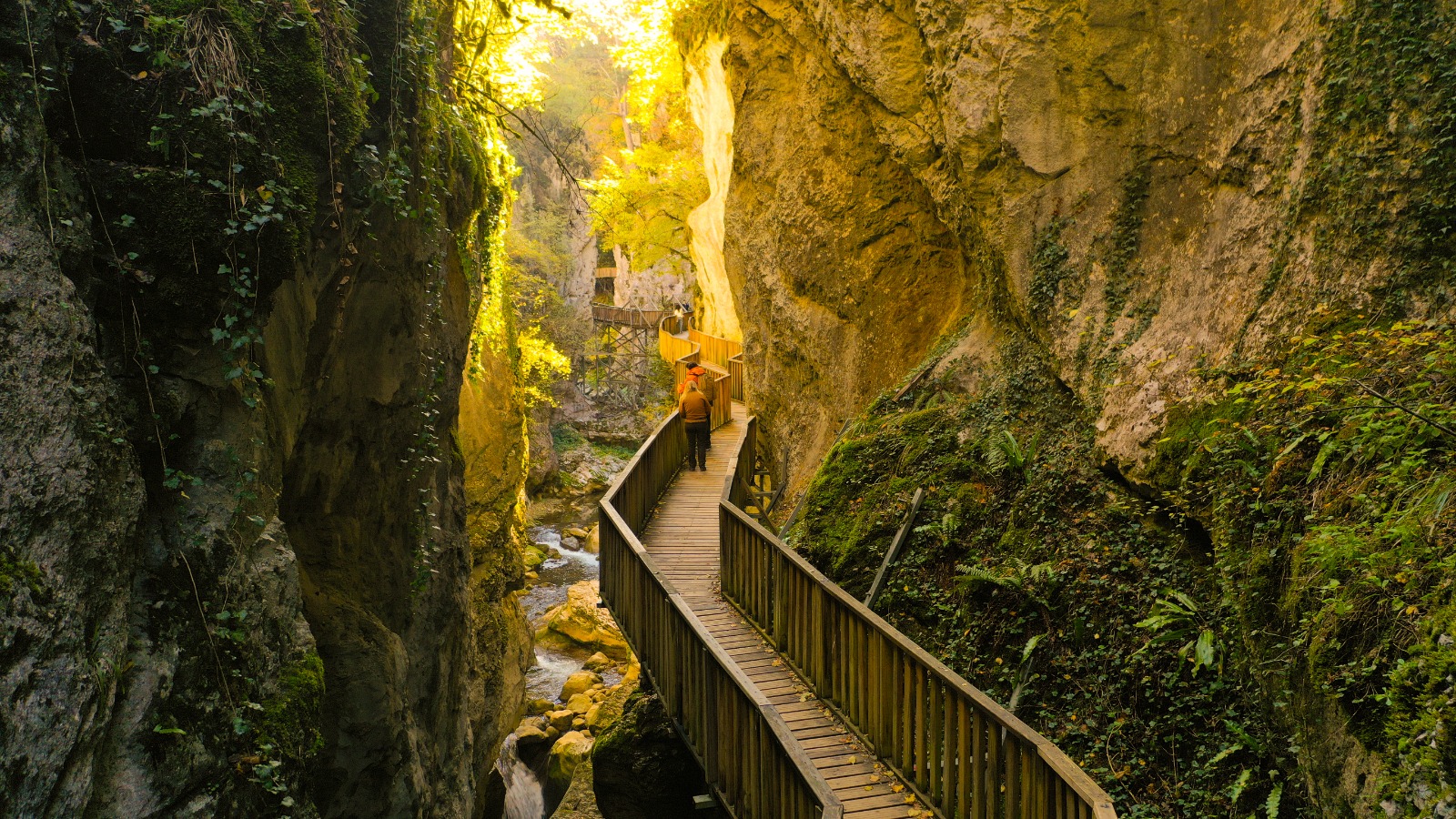 İçinden sonbaharın geçtiği kanyon: Horma (Foto Galeri) 