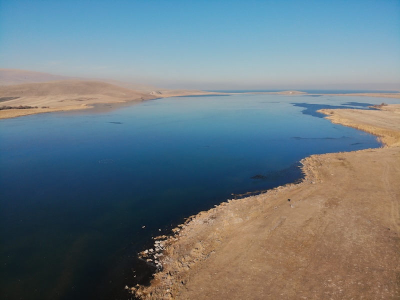 Çıldır Gölü kısmen dondu: Atlı kızaklar için geri sayım başladı (Foto Galeri)