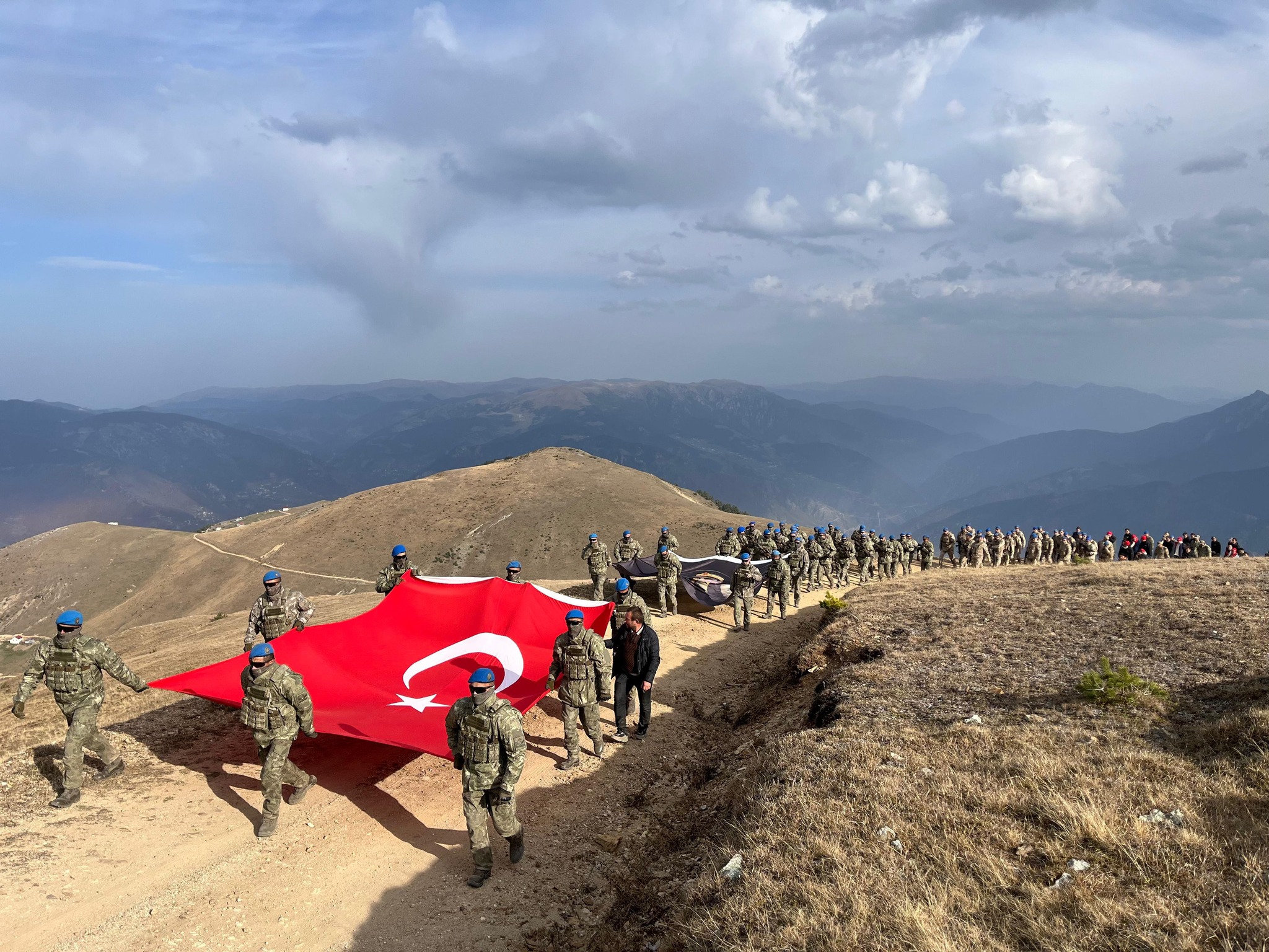 Harşit Vadisi’nde Zafer Ruhu Yeniden Canlandı (Foto Galeri)