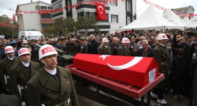 Türkiye şehitlerini uğurluyor 