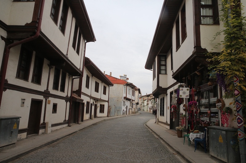 Zamana direnen tarihi Zile Evleri turizme kazandırılıyor (Foto Galeri)