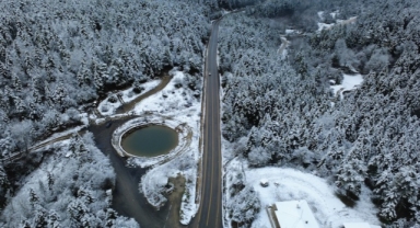 Karabük'ün yüksek kesimlerinde kar yağışı etkisini sürdürüyor (Foto Galeri)