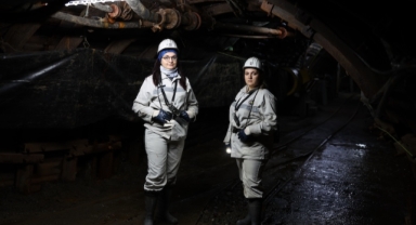 'Kömür kentinin' kadın mühendisleri yer altının zorlu koşullarında çalışıyor (Foto Galeri)