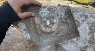 Kraliçe Amastris'in kurduğu antik kentte Medusa'nın gülümseyen figürü bulundu (Foto Galeri) 