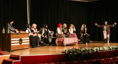 Tiyatronun Kalbi Giresun Üniversitesi'nde Attı (Foto Galeri) 