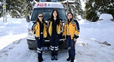 Giresun’da Kadınlar Engebeli Yollarda Hayat İçin Direksiyon Tutuyor (Foto Galeri) 
